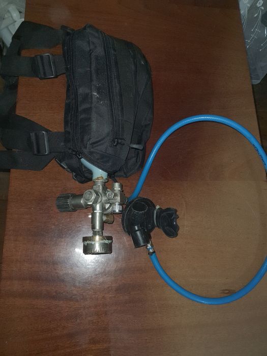Міні акваланг 2 літри на 20 хв під водою.