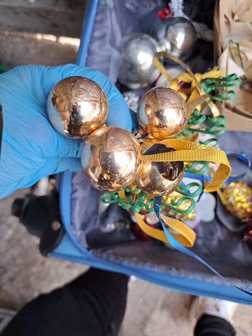 Sprzedam karton bombek prl