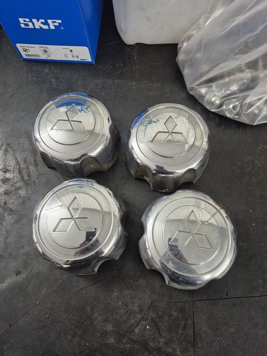 Jantes e centros pajero