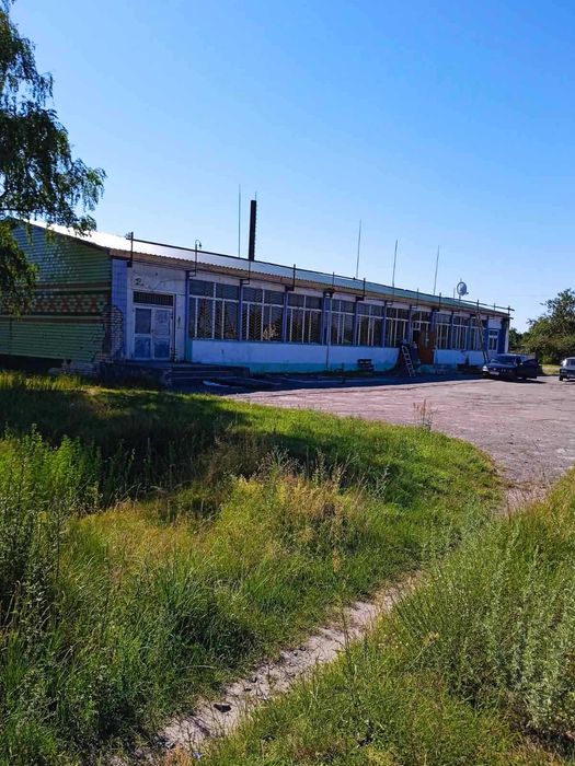 Оренда приміщення магазину в  смт. Любешів