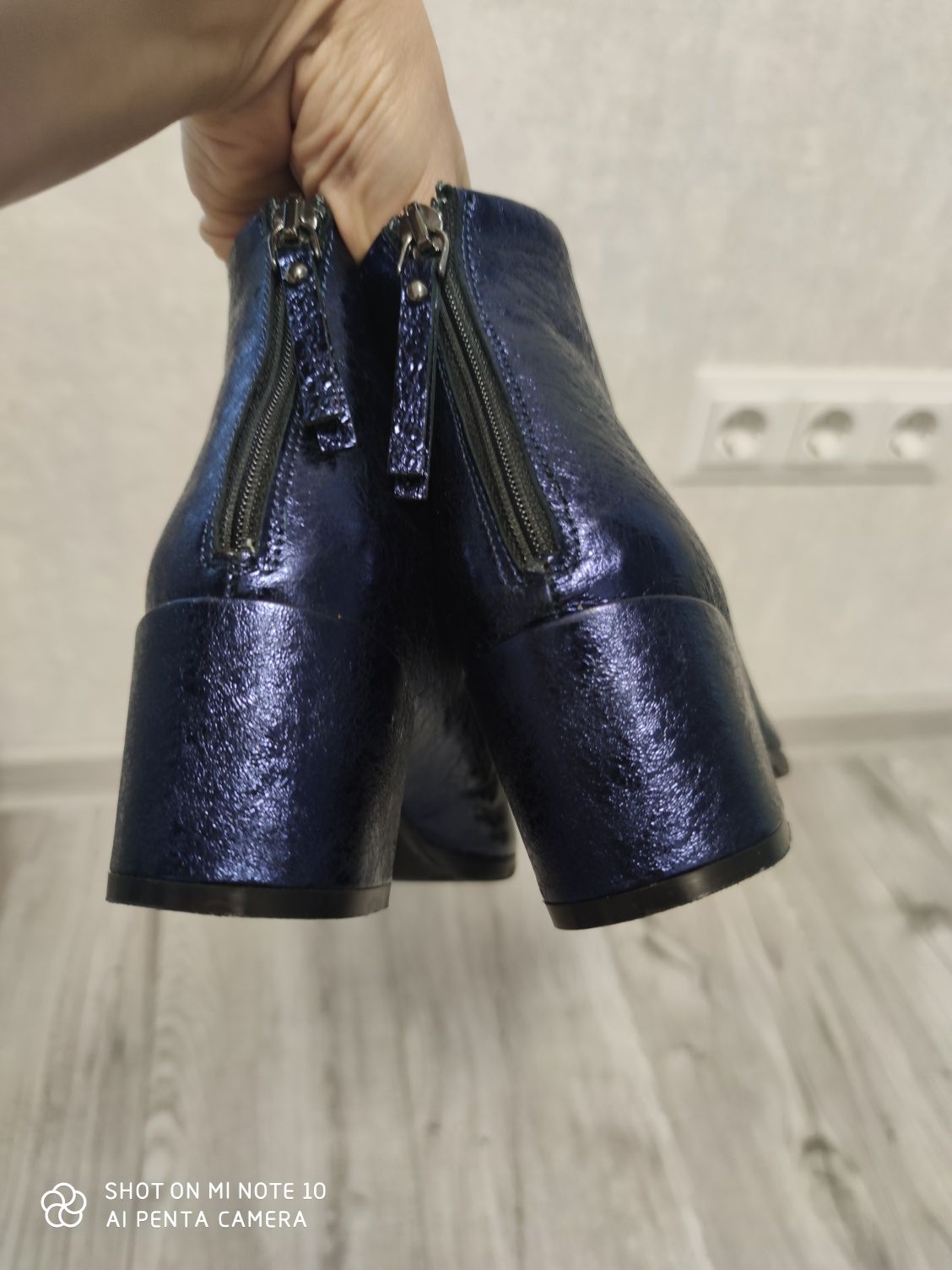 Ботинки кожаные бренда Evaluna Италия