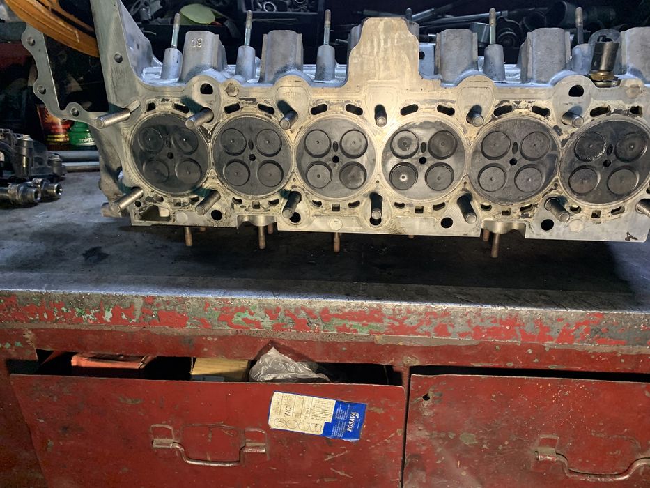 Продам ГБЦ на бмв е39 3,0тди м57