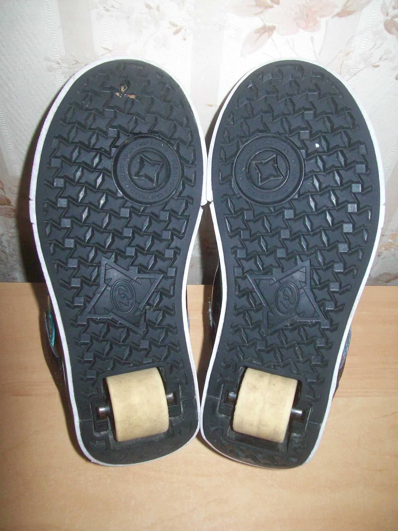 Butorolki HEELYS X2 roz.eu-32