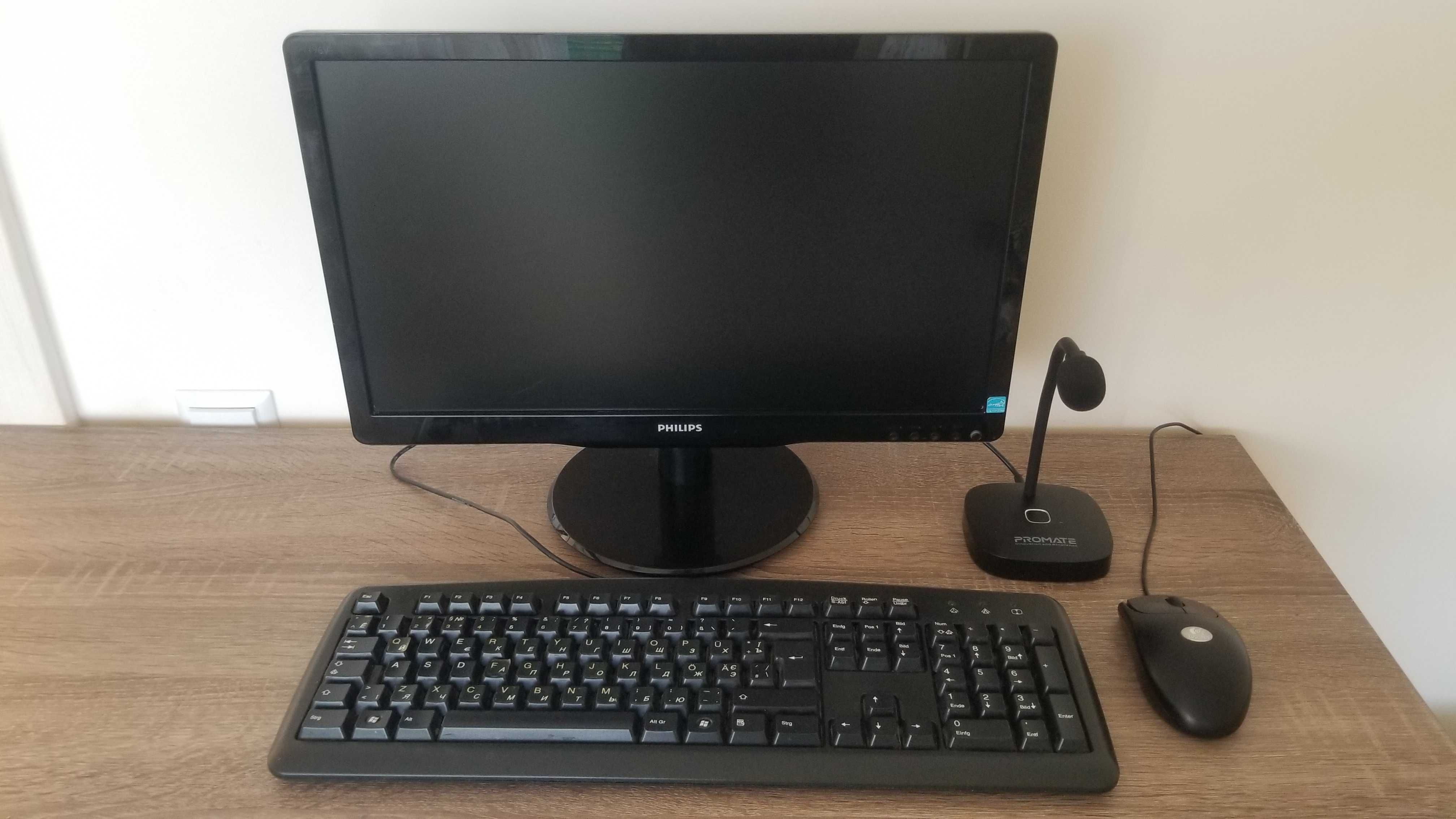 Монітор Philips 194V4L. 15.6 дюйма. + клавіатура і мишка. Ціна за все!