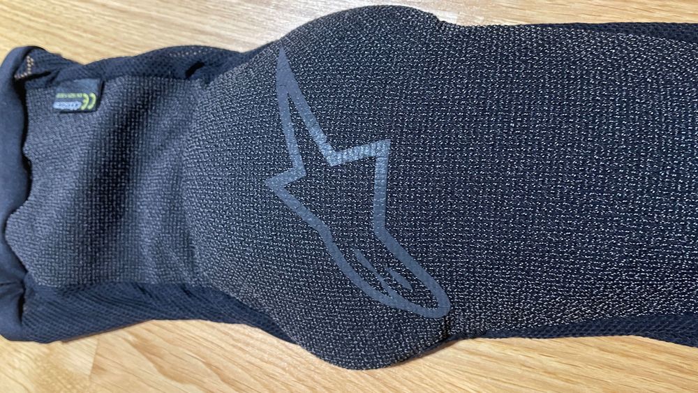 Nakolanniki ochraniacze kolan Alpinestars Paragon PRO M jak nowe