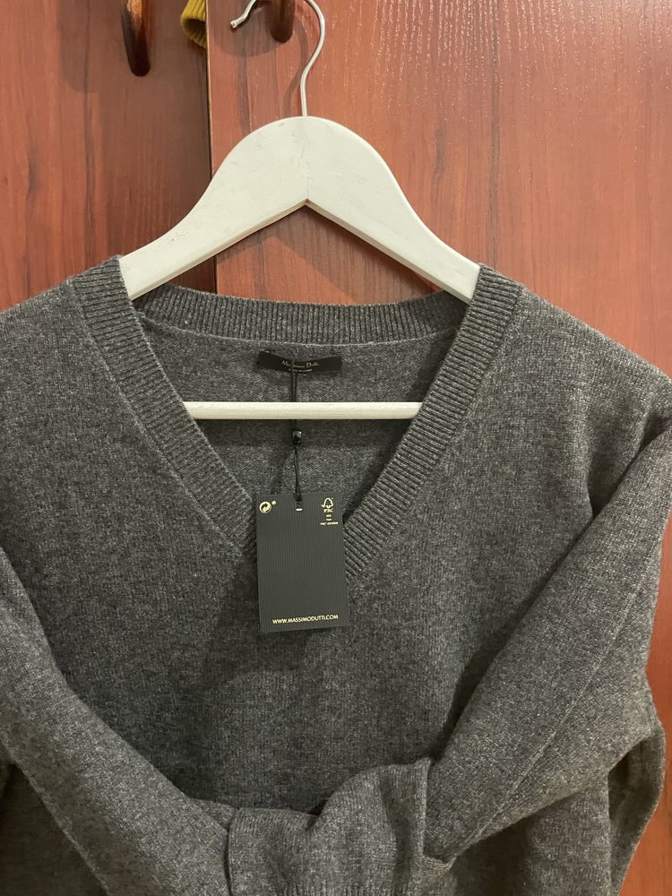 Wełna , kaszmir sweterek Massimo Dutti.  S/M