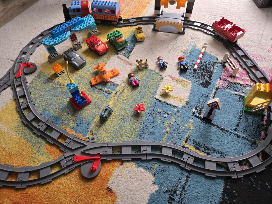 Lego Duplo Pociąg Parowy 10507 i 10857 Wyścig o złoty tłok. Nr.1.