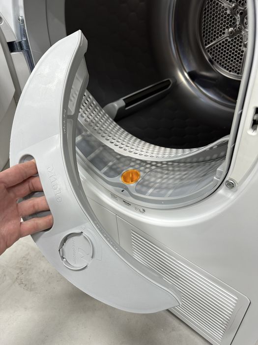 Сушильна машина Miele TDD 430 wp