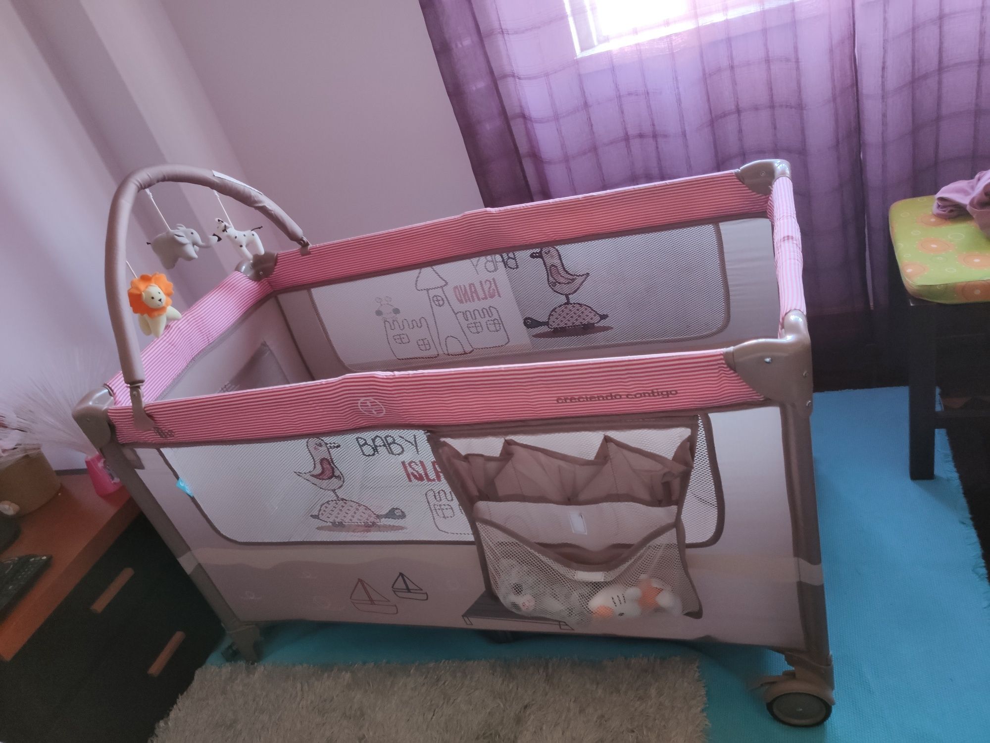 Vendo cama de bebê MS + colchão de molas como novo