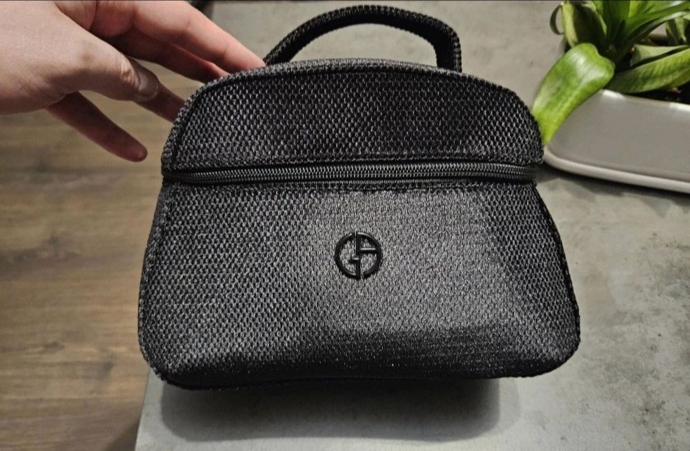 Kuferek damski Armanii