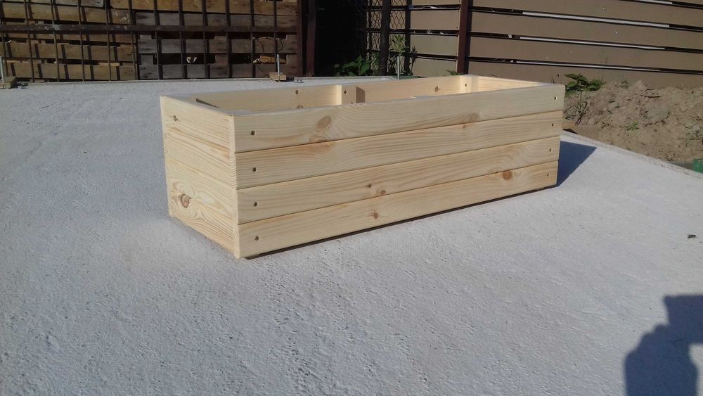 Duża donica drewniana ogrodowa naturalna