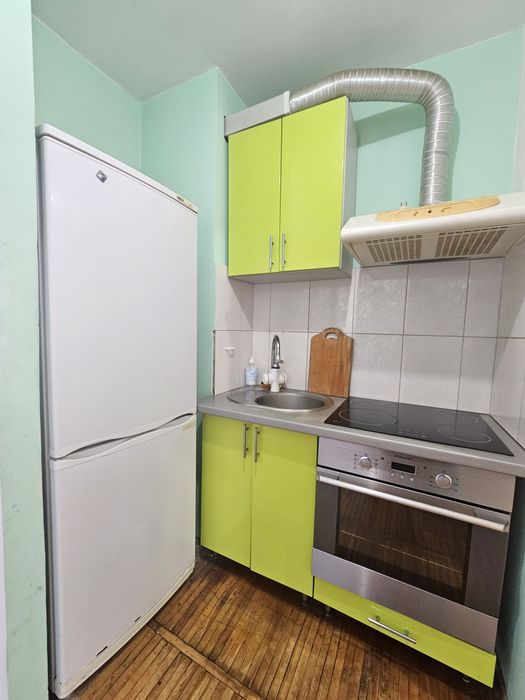 Продам 1-кімнатну квартиру більшої площі