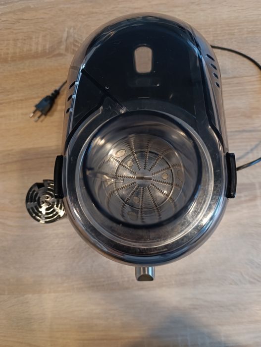 Соковижималка (соковичавниця) відцентрова Moulinex Frutelia