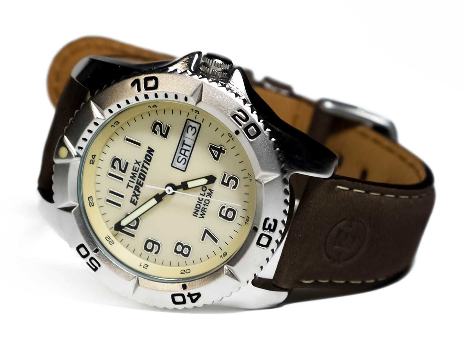 Часы Timex T46681 Expedition