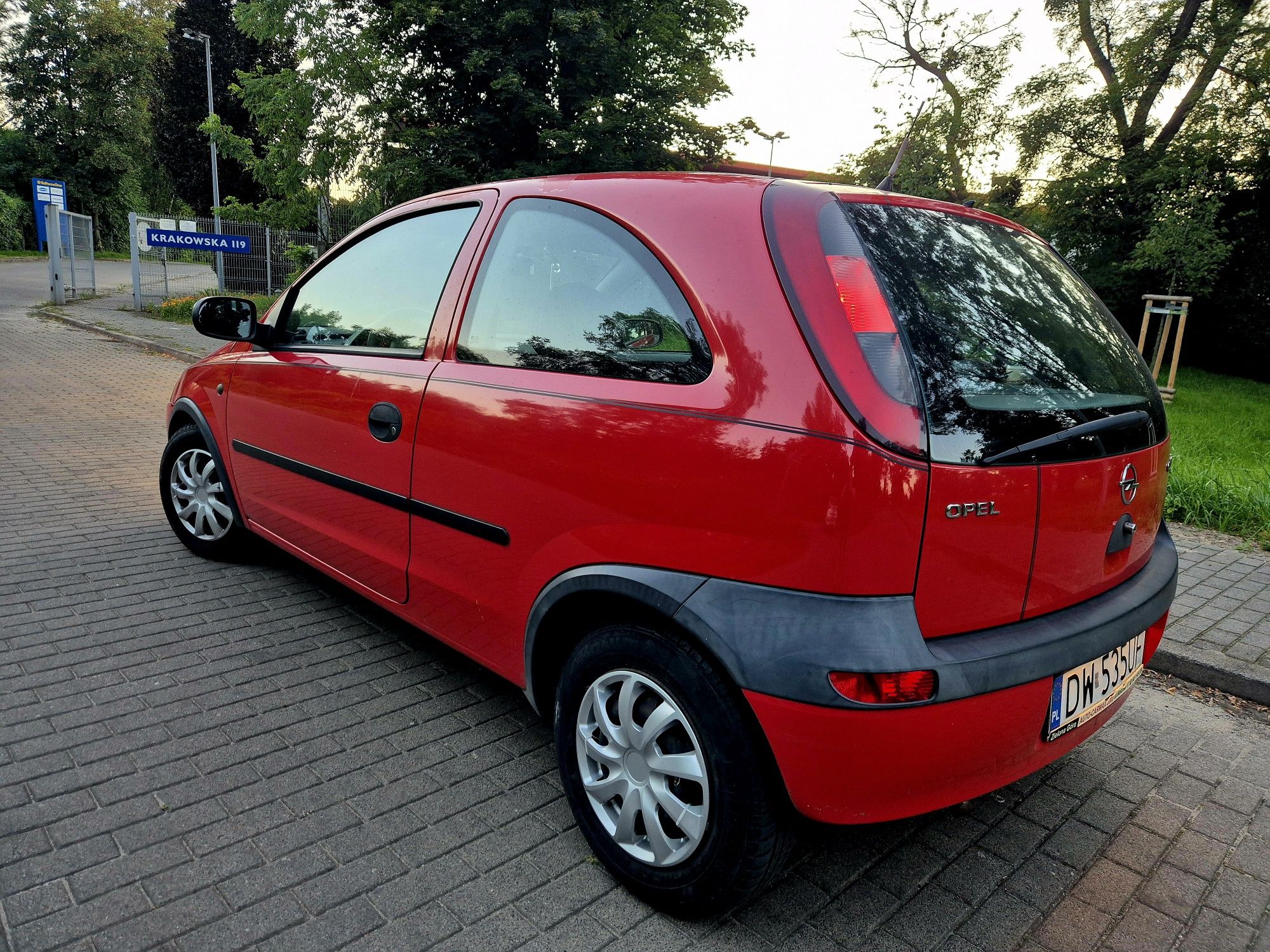 Opel Corsa C 1.2 Benzyna 2001 rok Zero rdzy Nowy Przegląd 
Auto Sprawn