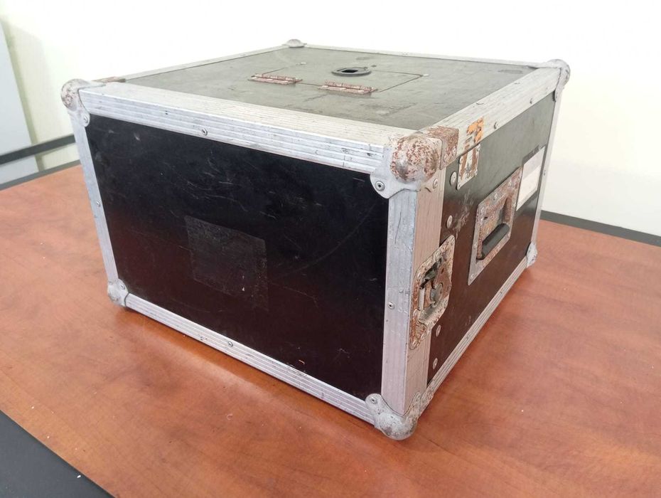Skrzynia case rack jednostronny