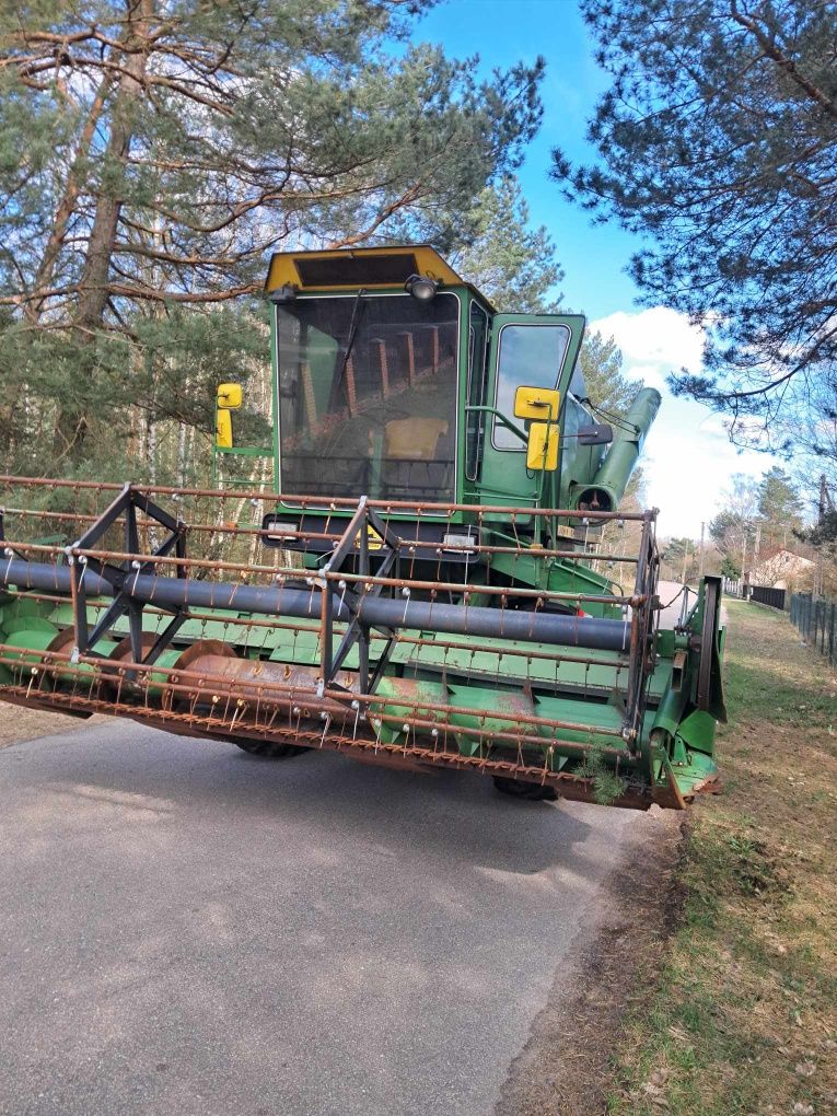 Kombajn John deere 955 przetrzasarka kuhn