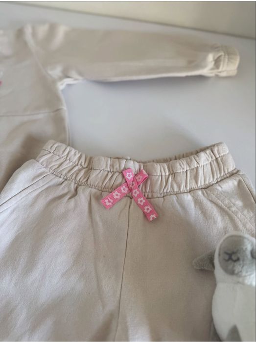 Бежевий костюм на флісі для дівчинки 2-3 років