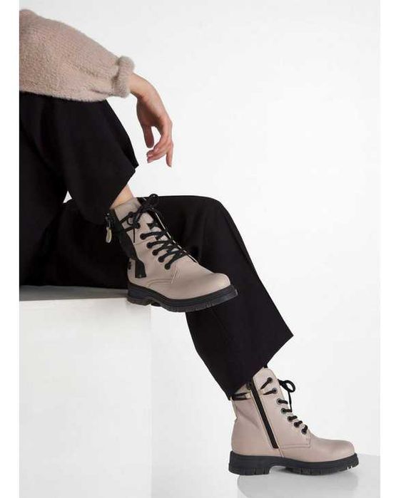 Glany Marco Tozzi nowe beżowe r. 41 damskie czarna podeszwa