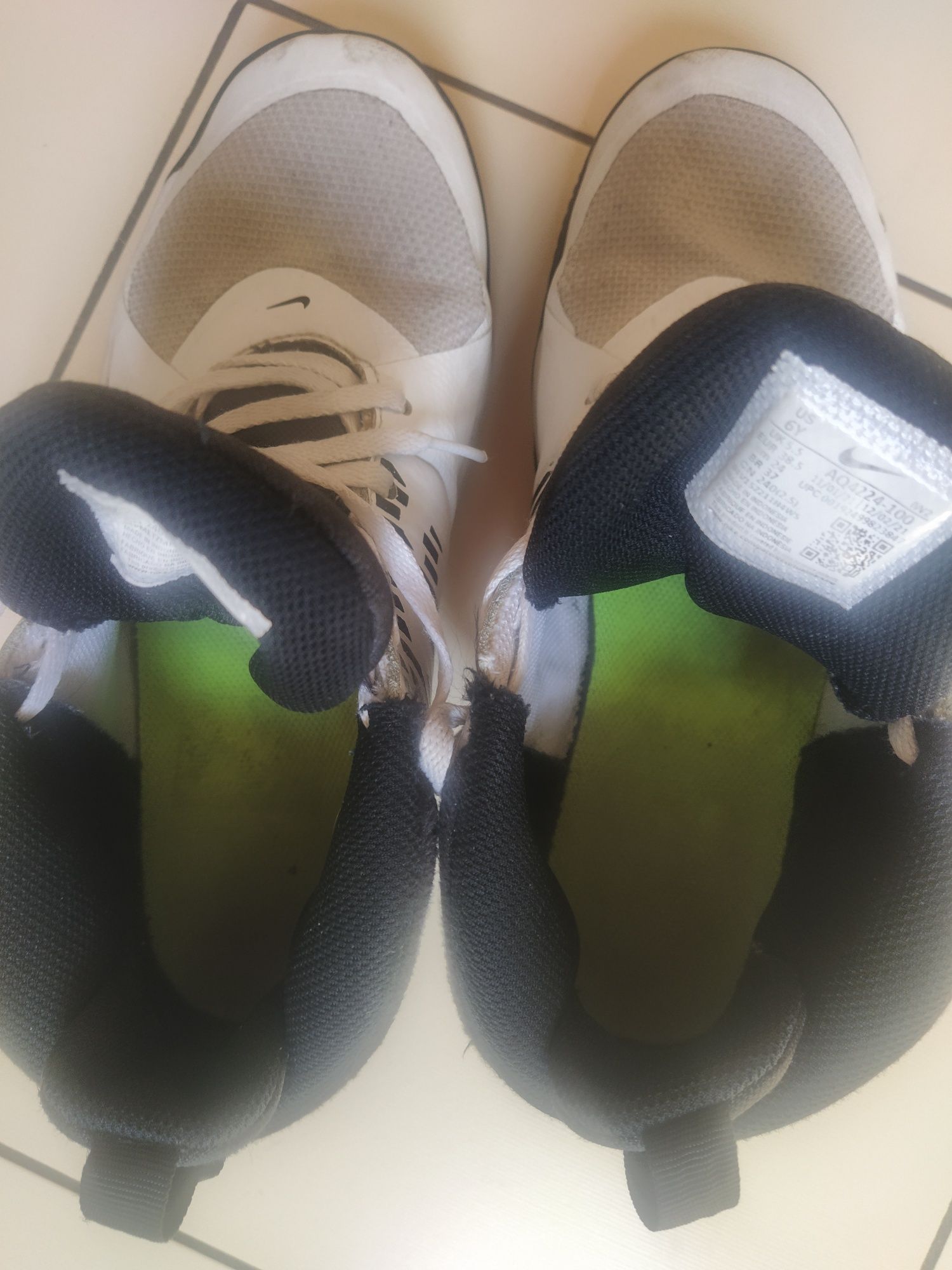 Buty sportowe NIKE, białe do koszykówki, r.38,5