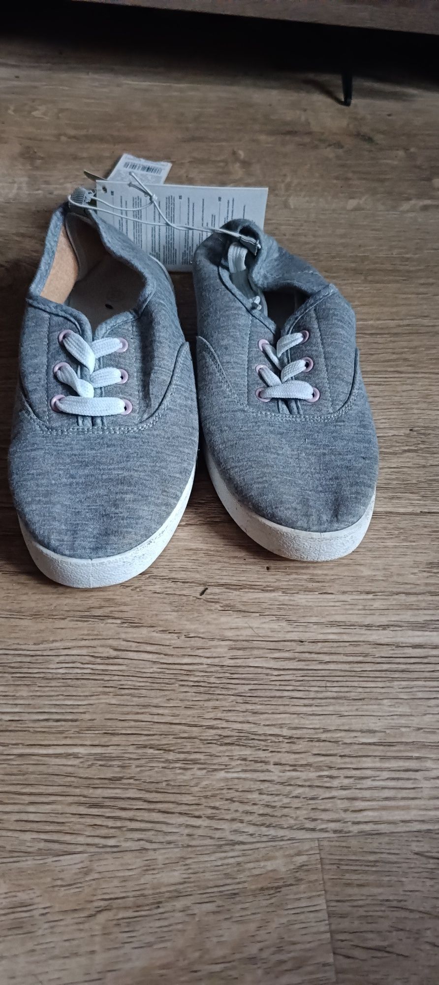 Buty idealne do szkoły rozmiar 33