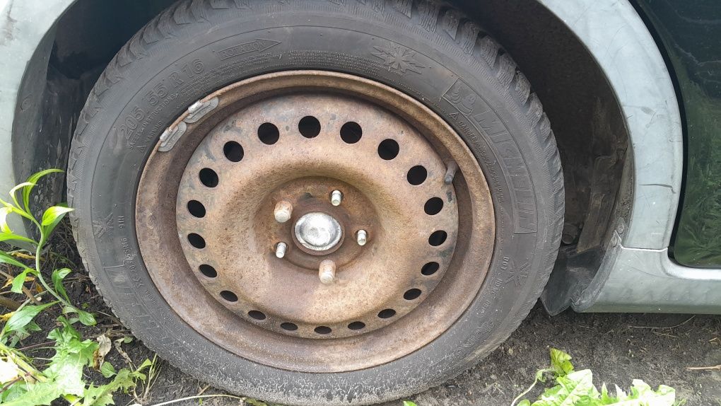 Honda Civic 8 VIII Ufo 06-11 Felgi Stalowe 16 cali Oryginal Opony Zima