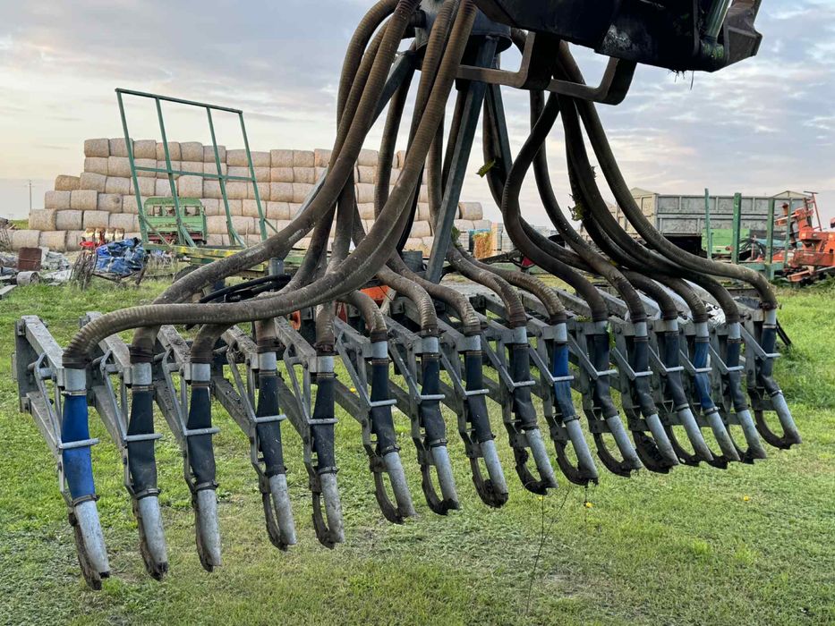 Aplikator beczki do gnojowicy 3 m