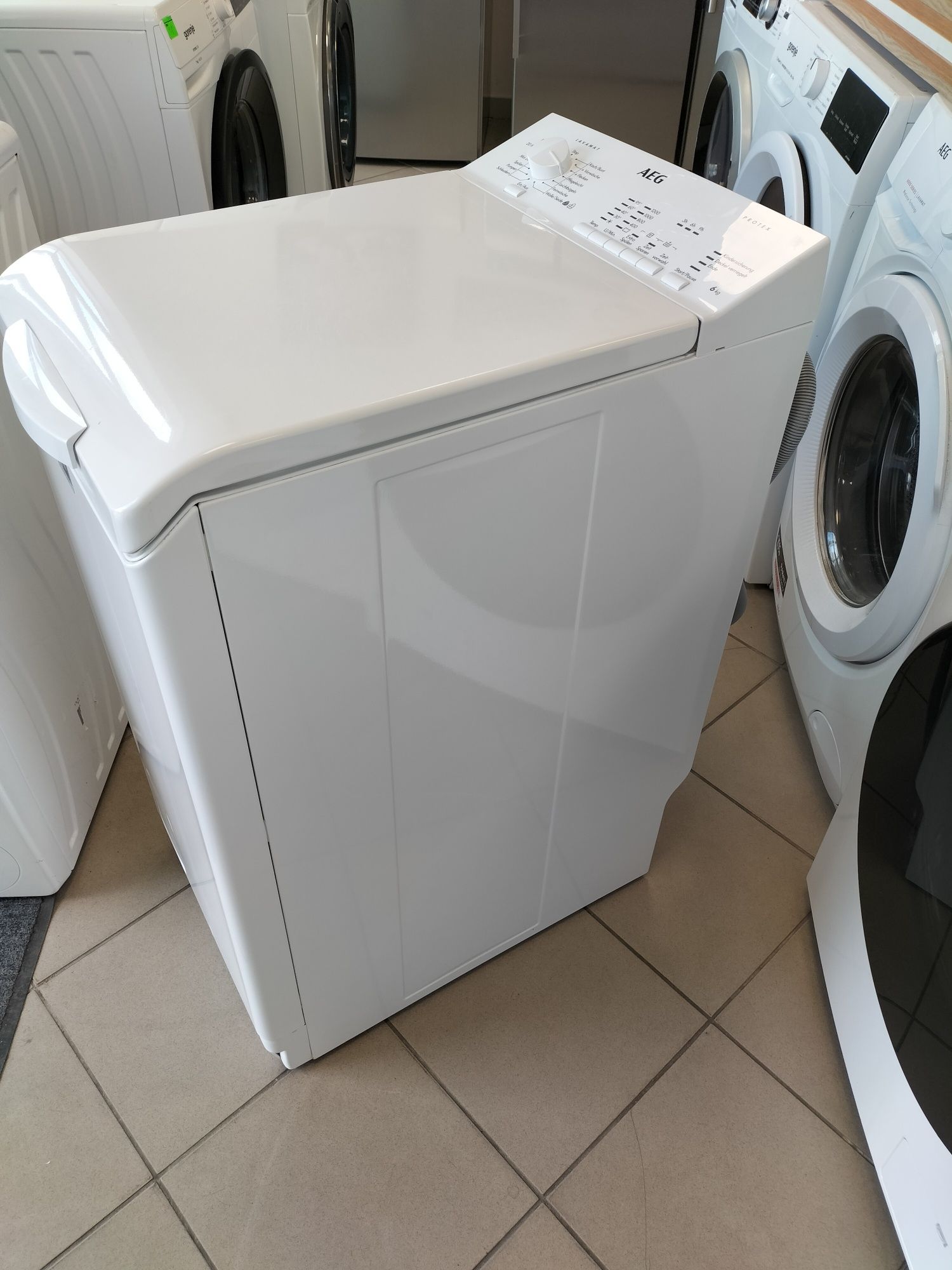 Pralka AEG Electrolux od góry ładowana,  6kg, 1200obr,  z Niemiec