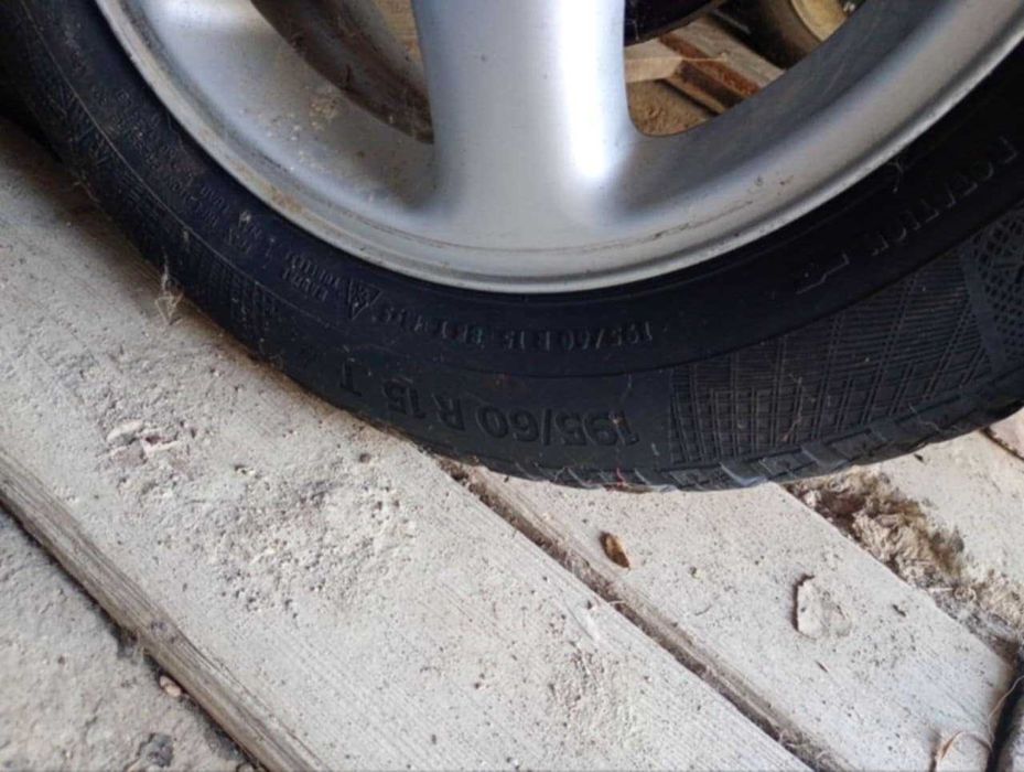 Шини зимові 195/60/15 і диски