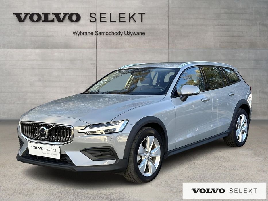 Volvo V60 Cross Country B4 D AWD Cross Country | Driver Assist | Climate | | Pilot Assist | ha