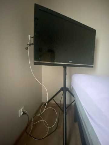Sprzedam telewizor SONY 40 cali KDL 40W5501 w idealnym stanie
