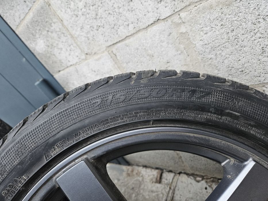 Резіна   зимова гума 215/50 R17