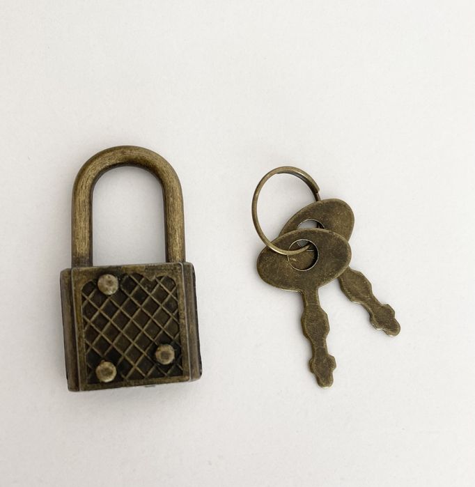 Дерев’яна скринька (сундук,шкатулка)ручної роботи