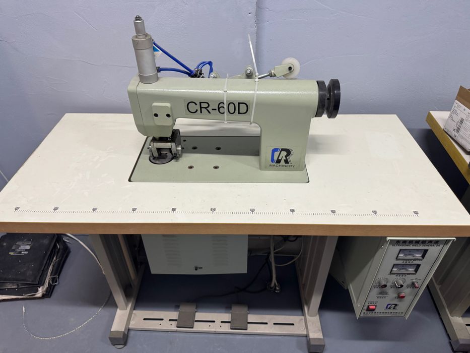 Ультразвуковая машина для запайки тканини CR-60D