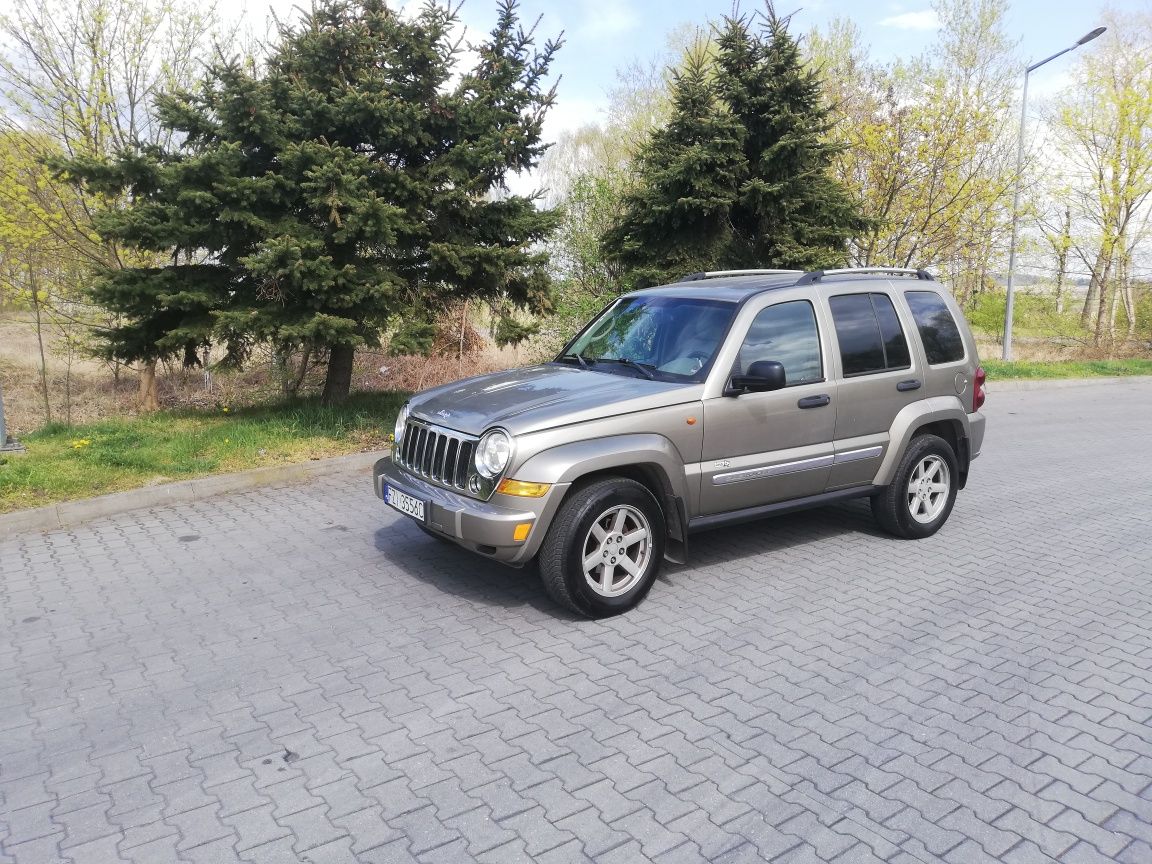 Jeep cherokee kj 2.8 crd