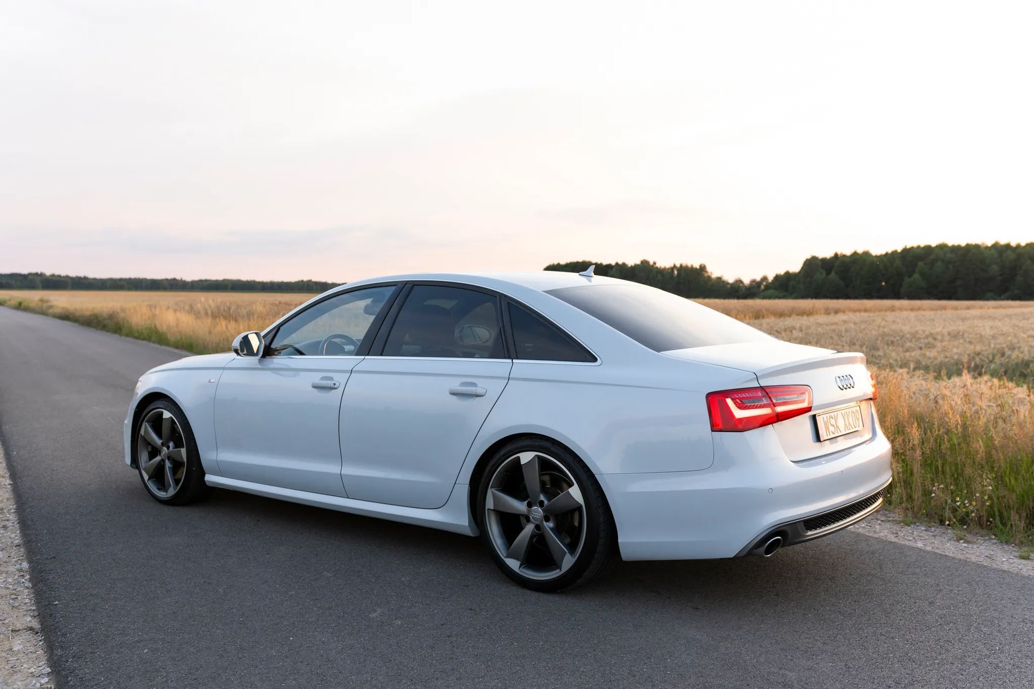 Audi A6 S-Line, Quattro, adaptacyjny tempomat, LED, Bose