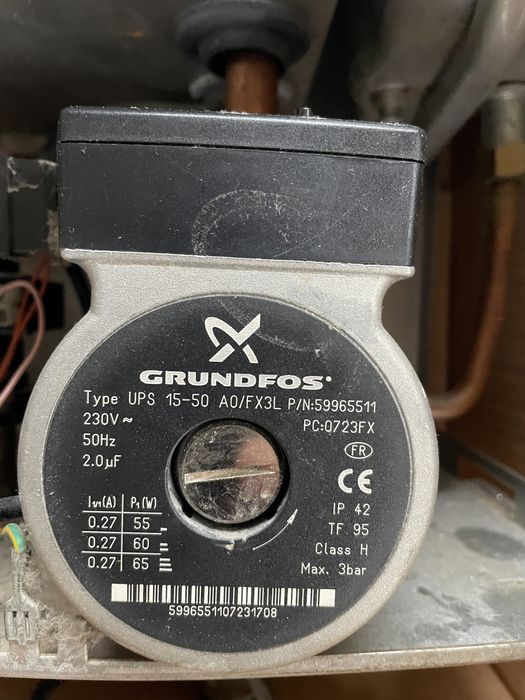 Kocioł gazowy Ferroli piec dwufunkcyjny