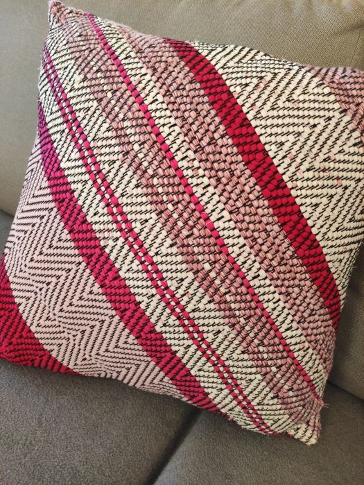 Ręcznie tkana poduszka dekoracyjna