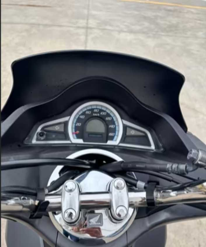Honda PCX 2017 De Garagem