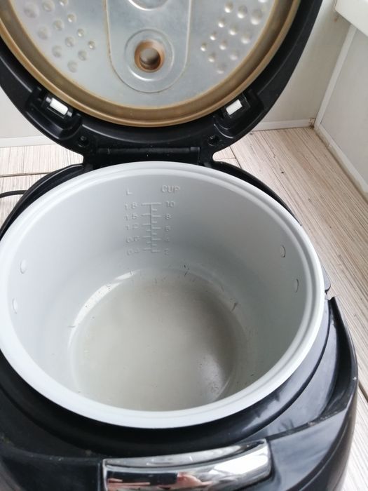 Мультиварка Polaris PMC 0517 AD, 5л