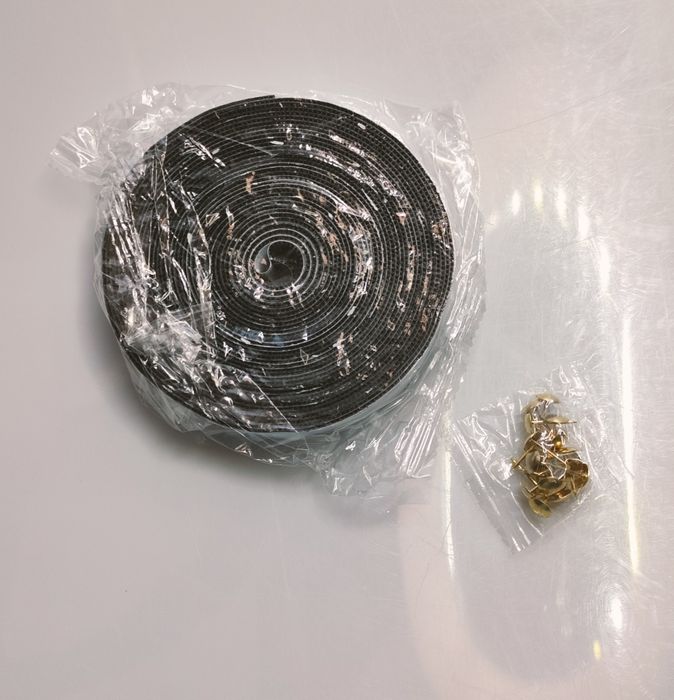 Magnetyczna moskitiera czarna 122x222cm. ozdobna koronka