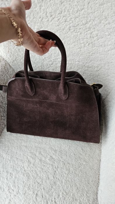 Замшева сумка в стилі The Row