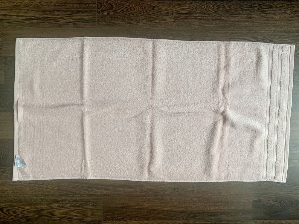 Nowy ręcznik pudrowy róż 100x50cm 100% bawełna