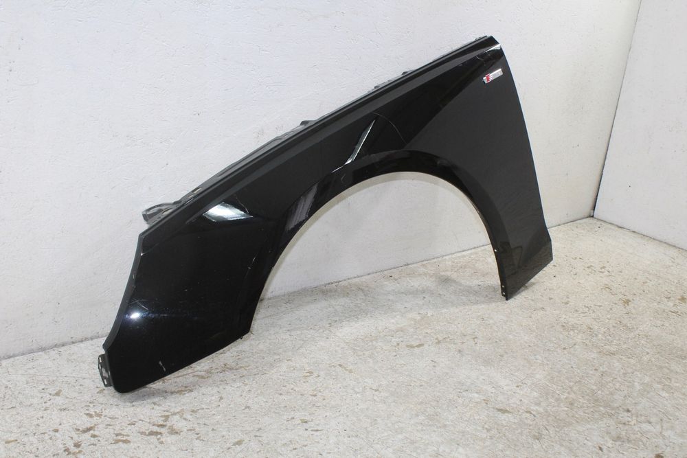Audi A4 B9 8W0 lift błotnik lewy przód przedni