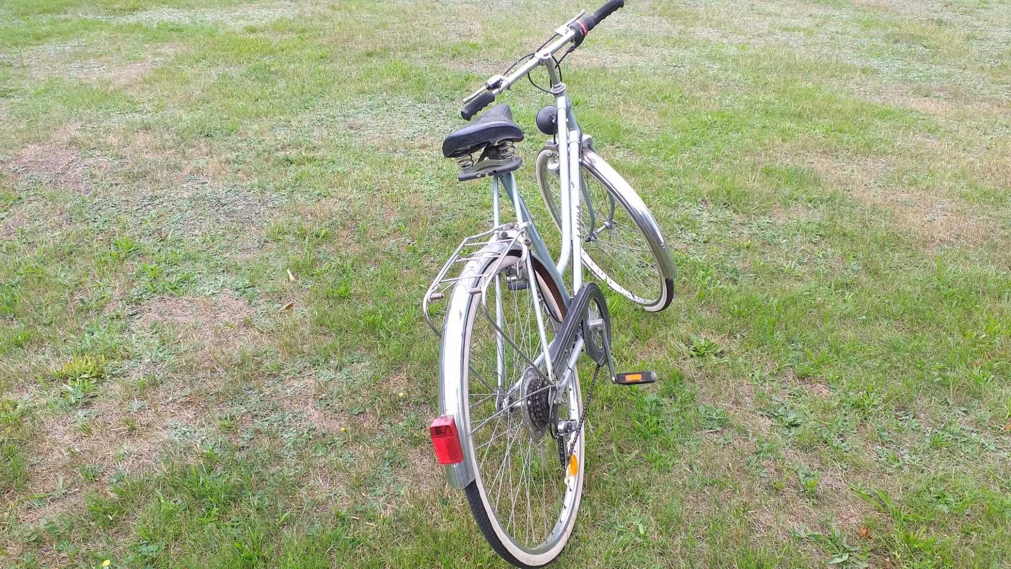 Stary rower"Laura"