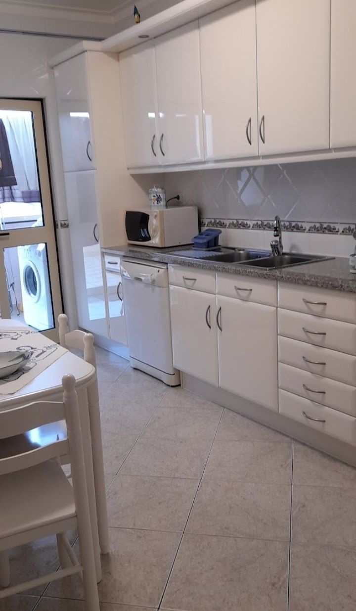 Arrendo t2 em Buarcos Fig. da Foz