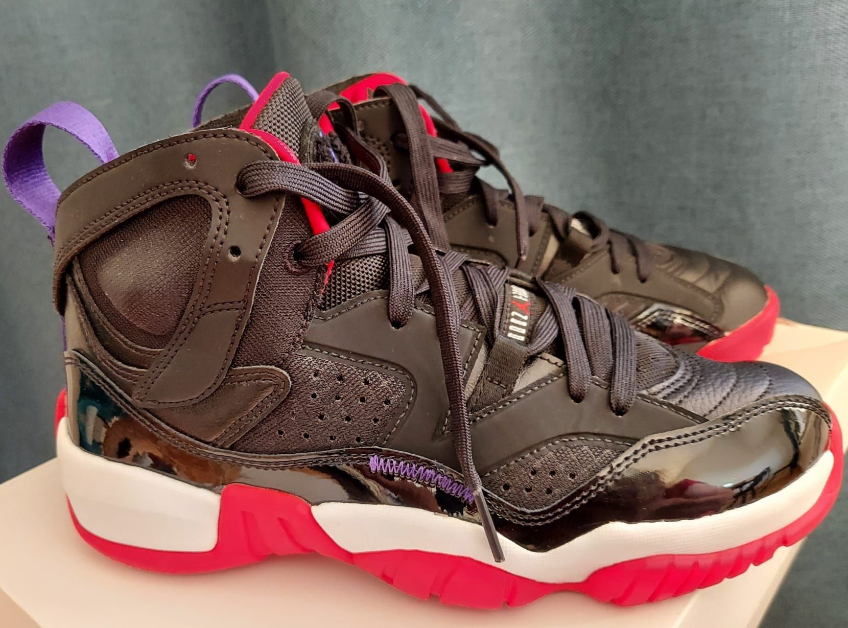 Nike Jordan Jumpman Two Trey 38 – jak nowe, raz użyte