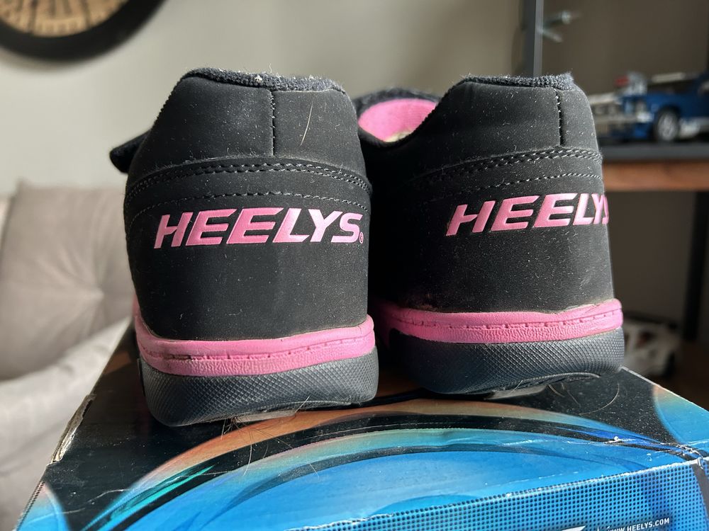 Heelys Butorolki - buty z rolkami - rozmiar 36