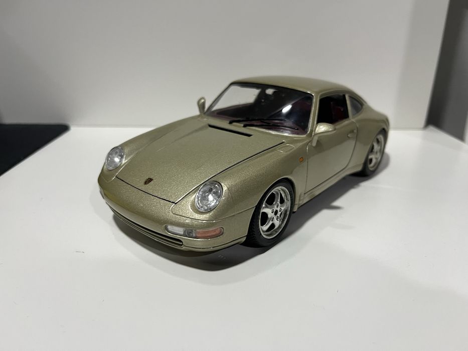 Porsche Carrera 1:18 (Descrição)