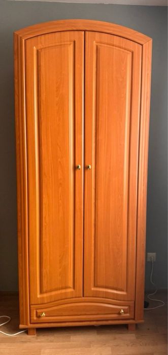 Меблі, стінка, комод і шафа